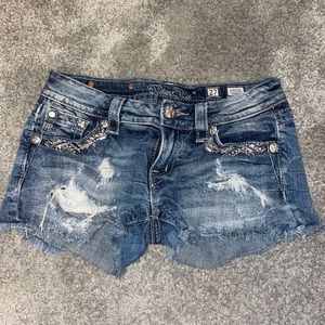 Rhinestone low rise Miss me brand shorts from buckle